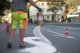 Stra-enmarkierung-N-HKR2015.webp